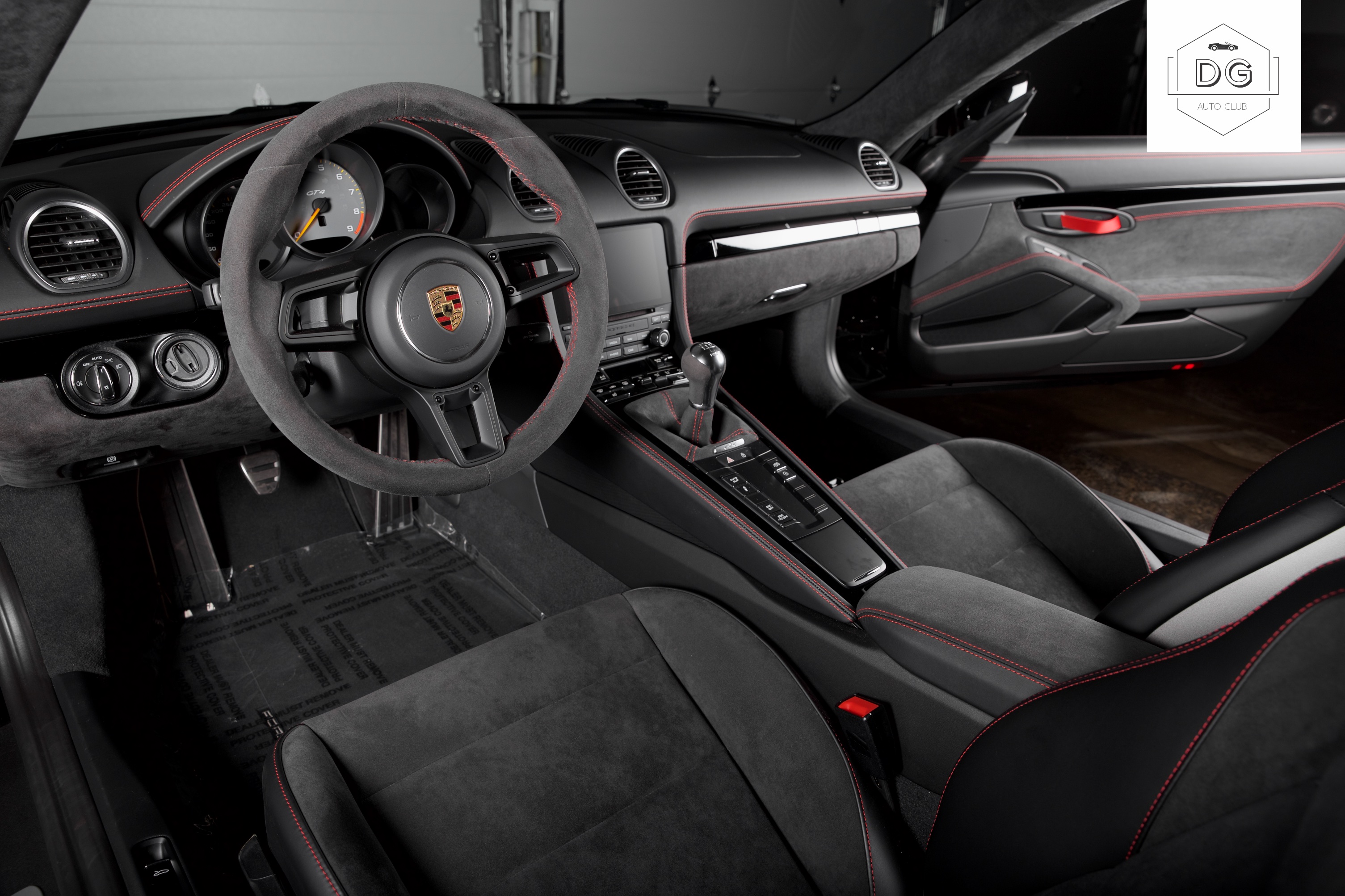 2020 Porsche 718 Cayman GT4 FD Automobiles